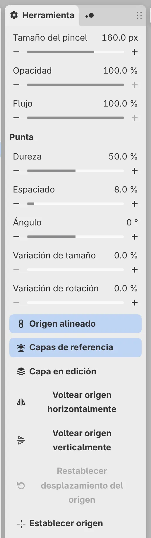 El panel Herramienta de Tampón de clonar, con los ajustes del pincel y los ajustes del origen.