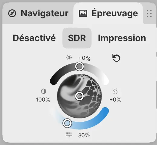 La page SDR du panneau Épreuvage, avec le cadran d’équilibre, de contraste, de luminosité et d’intensité de couleur.
