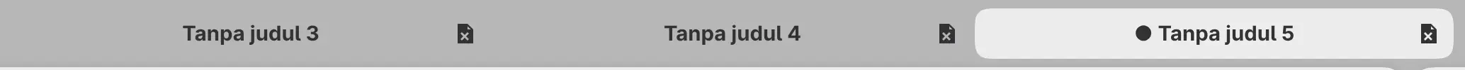 Tiga tab gambar di bilah judul, salah satunya ditandai belum disimpan.