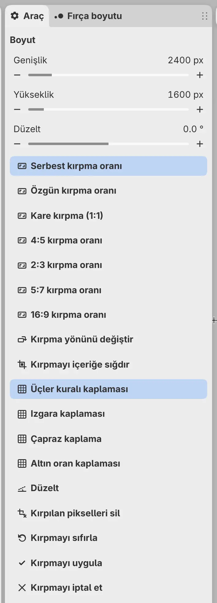 Kırparken Genişlik, Yükseklik ve Düzelt ile Araç paneli.